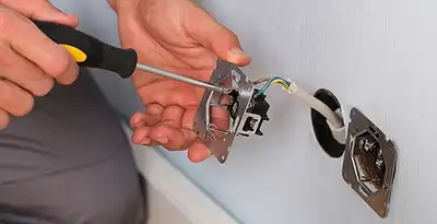 outlet repair services with professional electrical outlet wiring adjustment in Cincinnati, OH